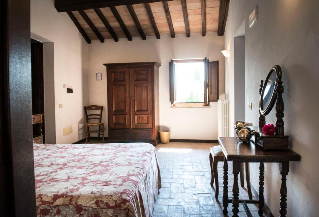 Agriturismo Piano Grande Avigliano Umbro Luaran gambar